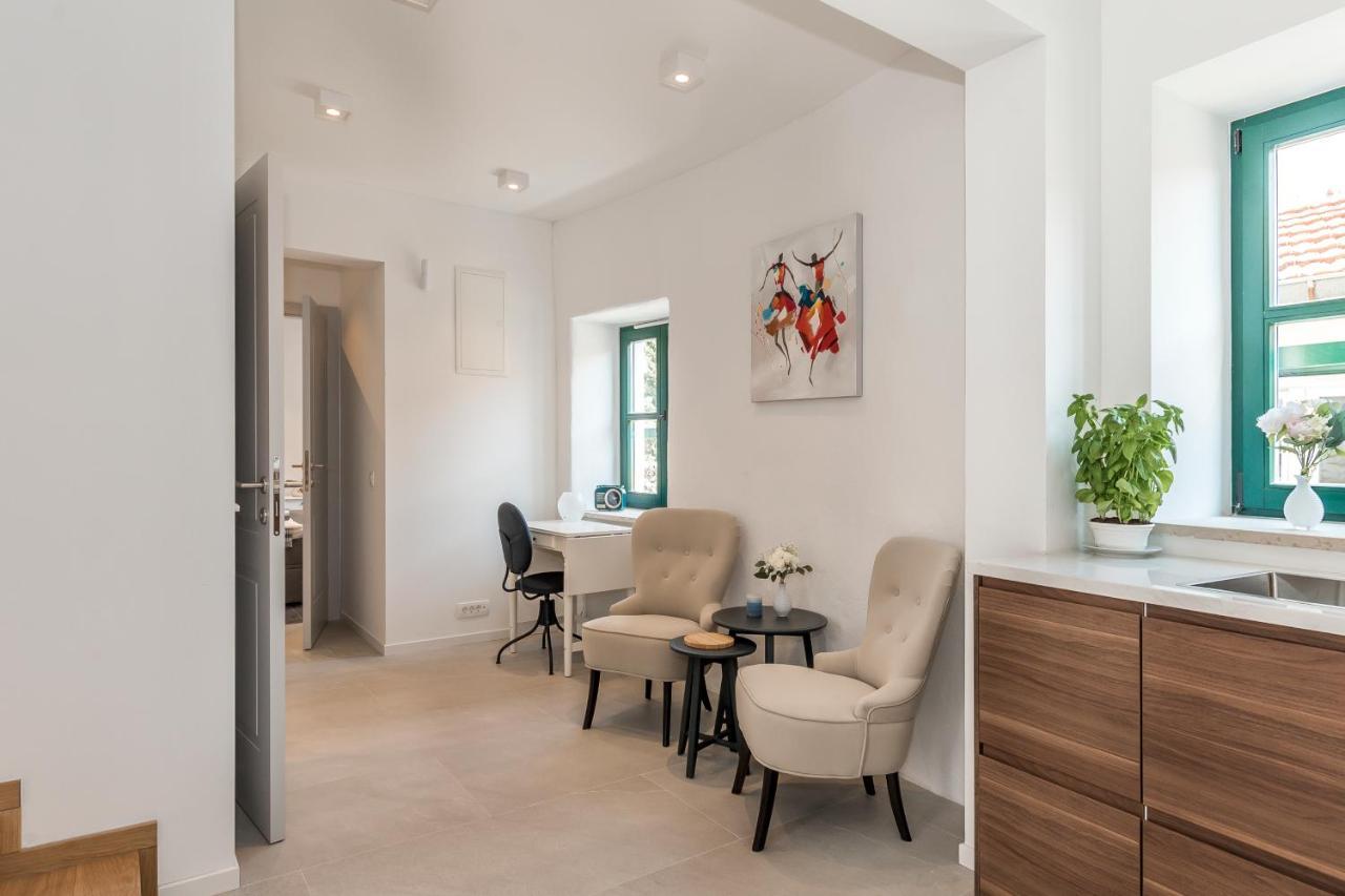 Luxury Apartments Azalea Примоштен Экстерьер фото